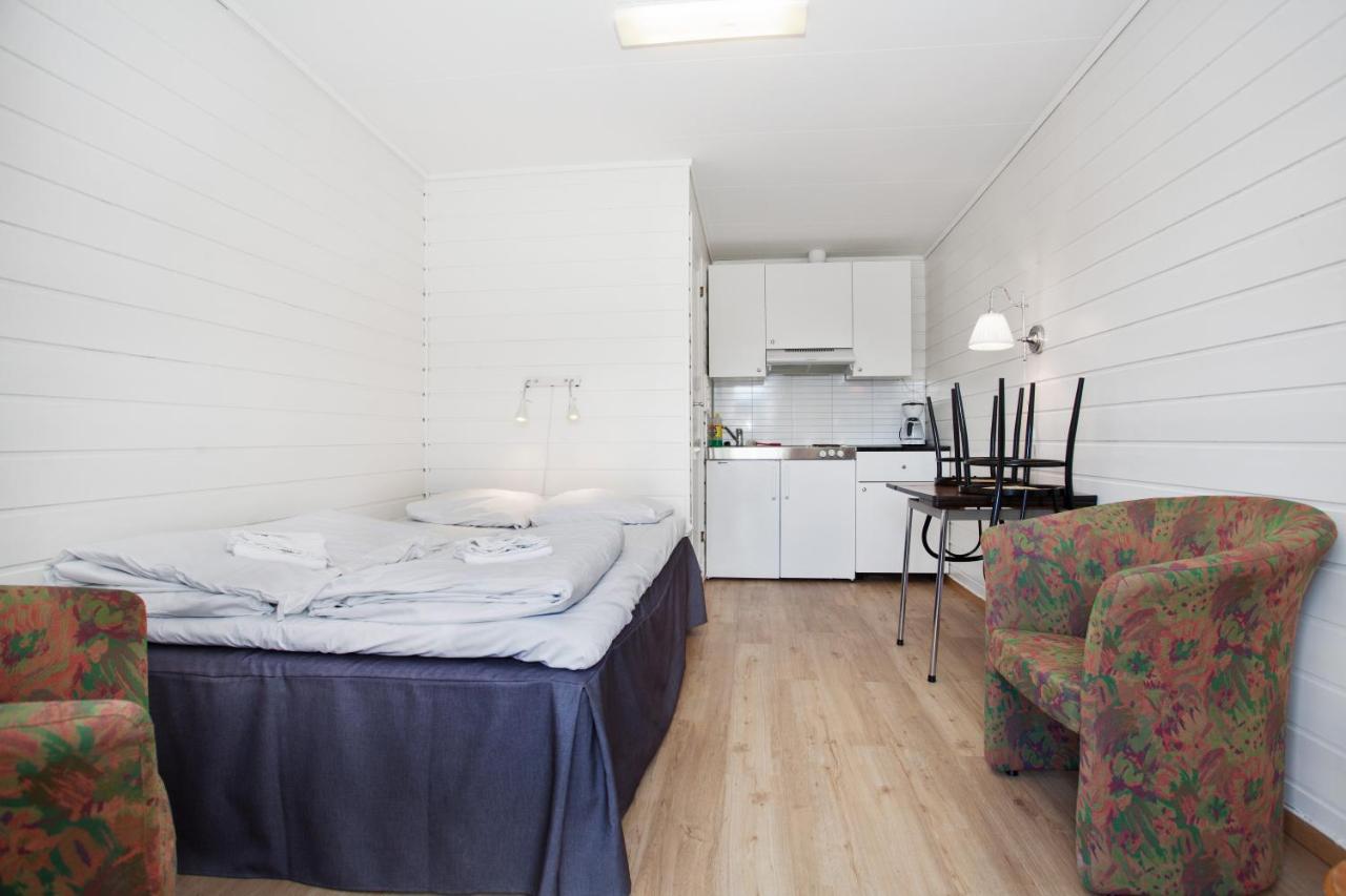 Midttun Motell & Camping As Bergen Eksteriør billede